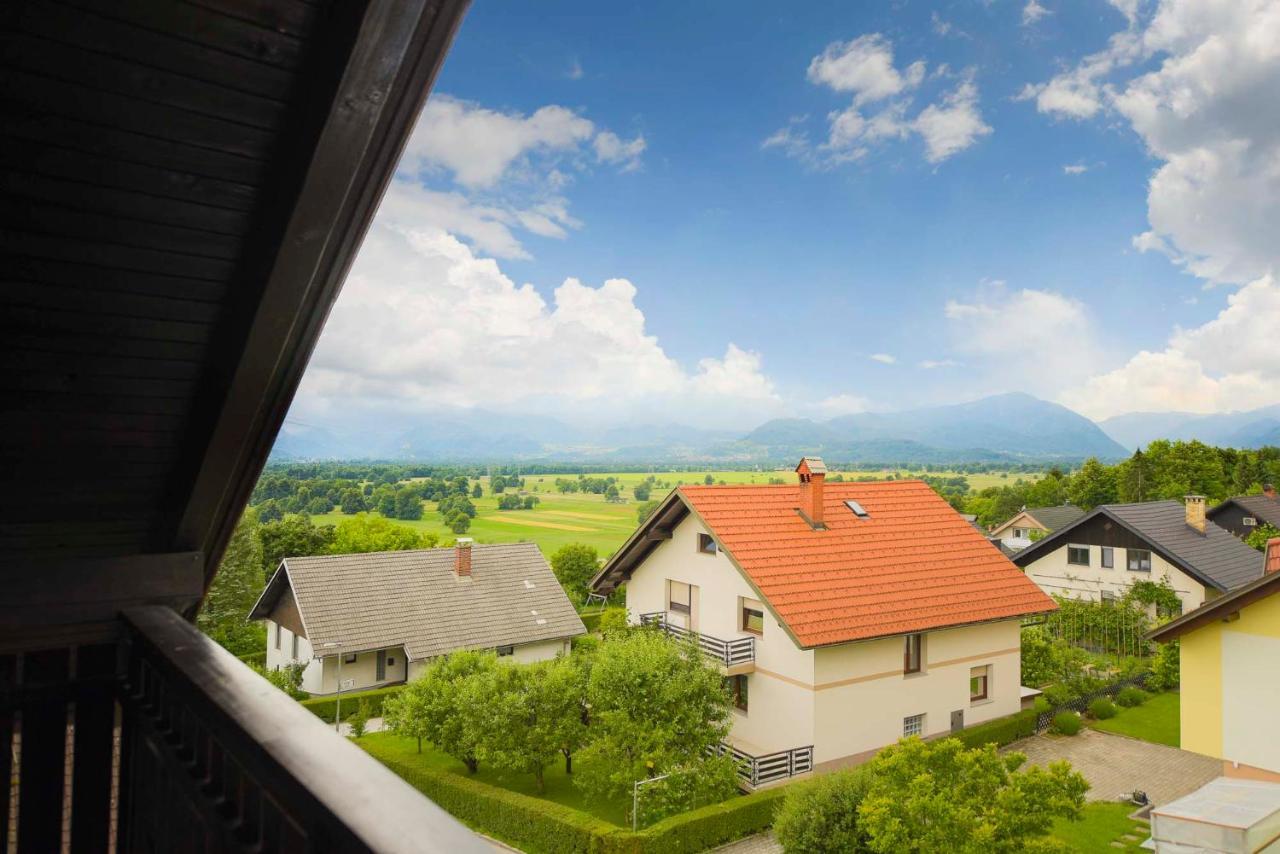 Apartments Rikli Rodine Near Bled Екстериор снимка